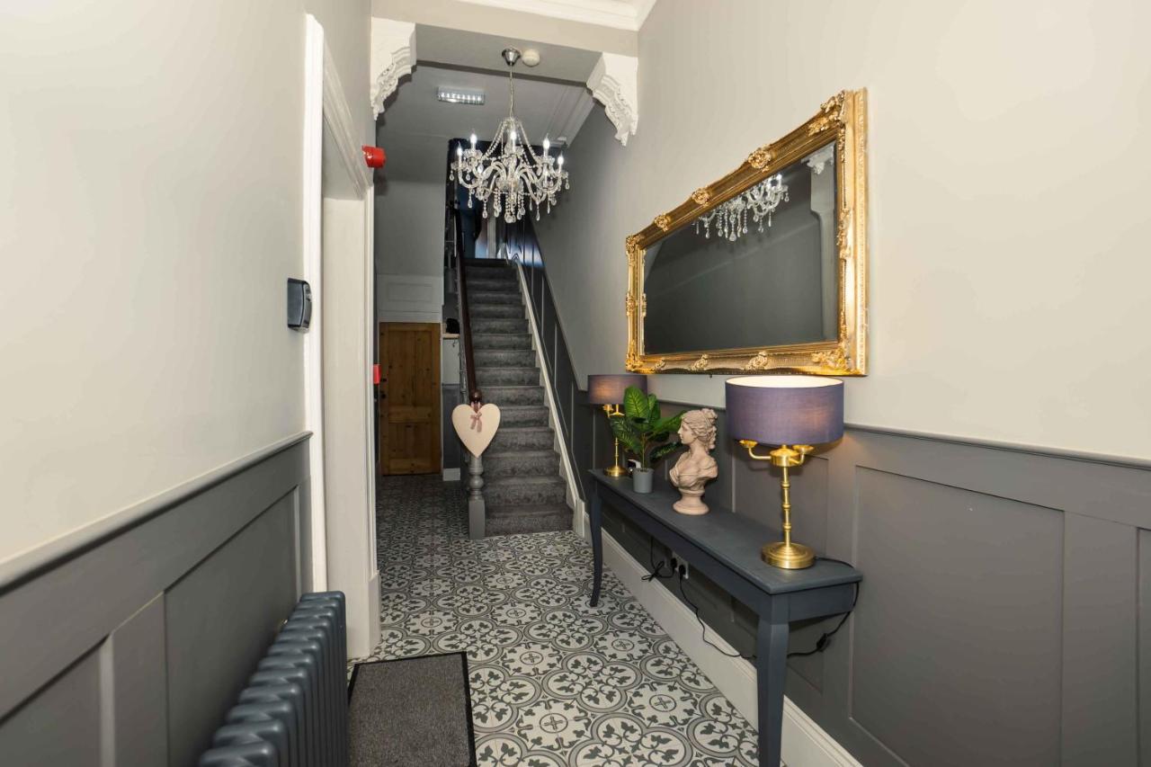 Westbourne Apartment Scarborough